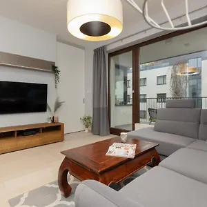 Mokotow Chodkiewicza By Renters Warszawa